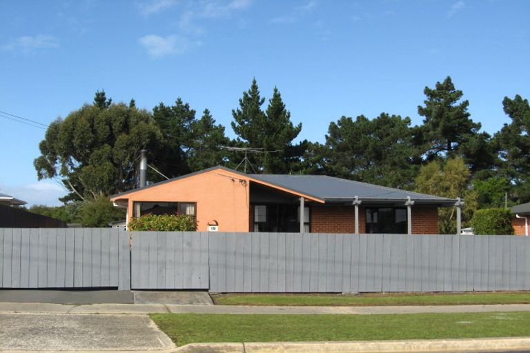 Photo of property in 19 Viscount Road, Waldronville, Dunedin, 9018