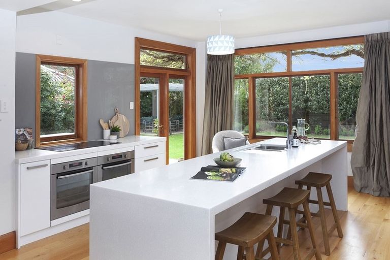 Photo of property in 152 Clyde Road, Burnside, Christchurch, 8053