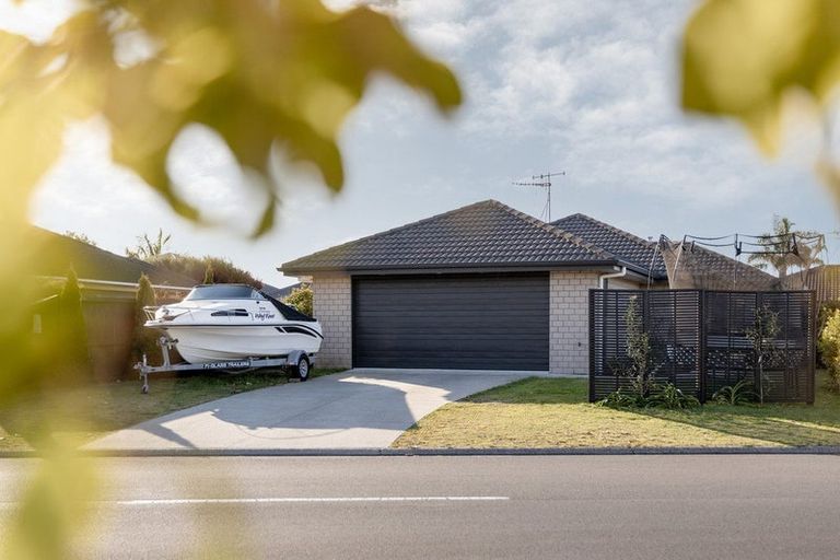 Photo of property in 61 Twin Oak Avenue, Papamoa Beach, Papamoa, 3118
