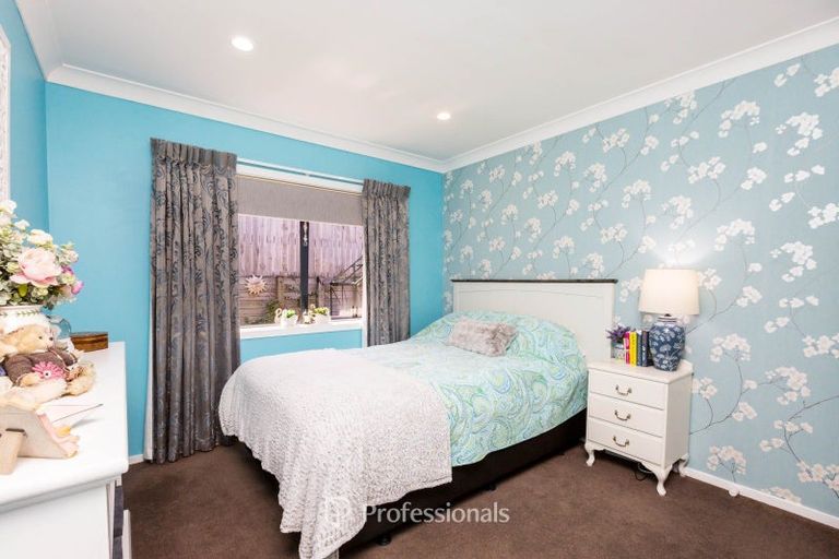 Photo of property in 53 Riverstone Drive, Riverstone Terraces, Upper Hutt, 5018