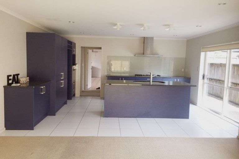 Photo of property in 7 Tsar Court, Flat Bush, Auckland, 2016