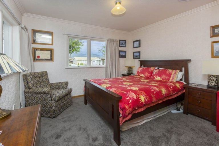 Photo of property in 22 Joseph Grove, Elderslea, Upper Hutt, 5018