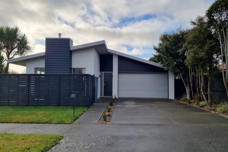 Photo of property in 1 Millpark Place, Northwood, Christchurch, 8051