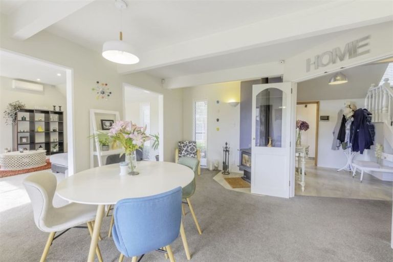 Photo of property in 105 Gardiners Road, Harewood, Christchurch, 8051