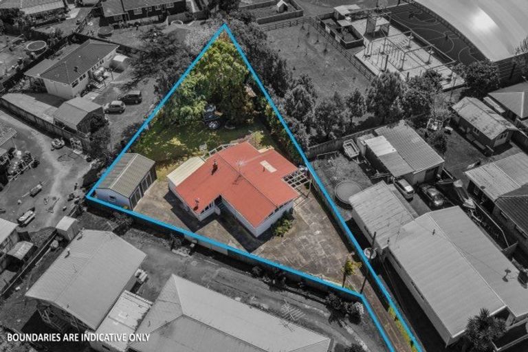 Photo of property in 42 Mckean Avenue, Manurewa, Auckland, 2102