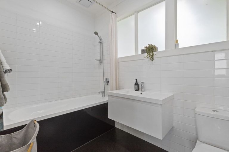 Photo of property in 29 Tawa Street, Melville, Hamilton, 3206