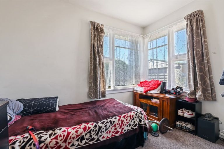 Photo of property in 24 Wimborne Crescent, Aranui, Christchurch, 8061