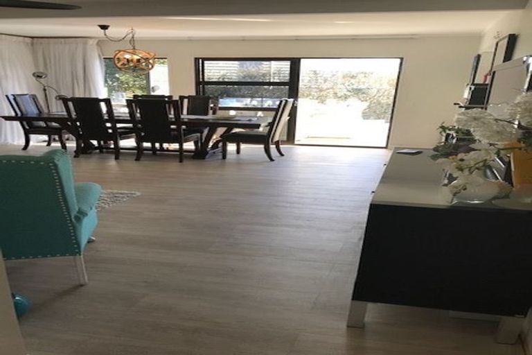 Photo of property in 5 Oneroa Road, Russell, 0202