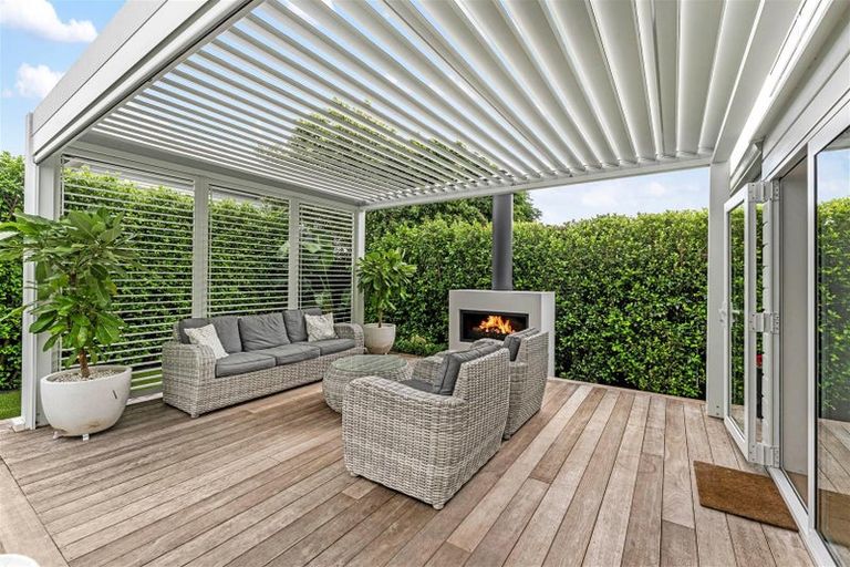 Photo of property in 44 Milford Road, Milford, Auckland, 0620