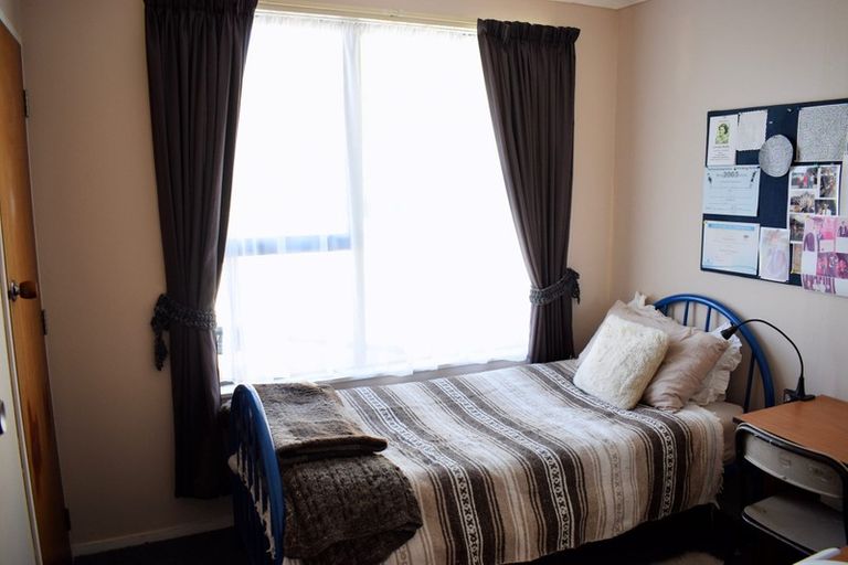 Photo of property in 123 Guy Street, Dannevirke, 4930