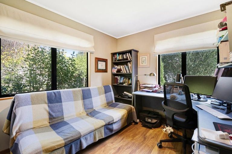 Photo of property in 59 Unsworth Drive, Unsworth Heights, Auckland, 0632