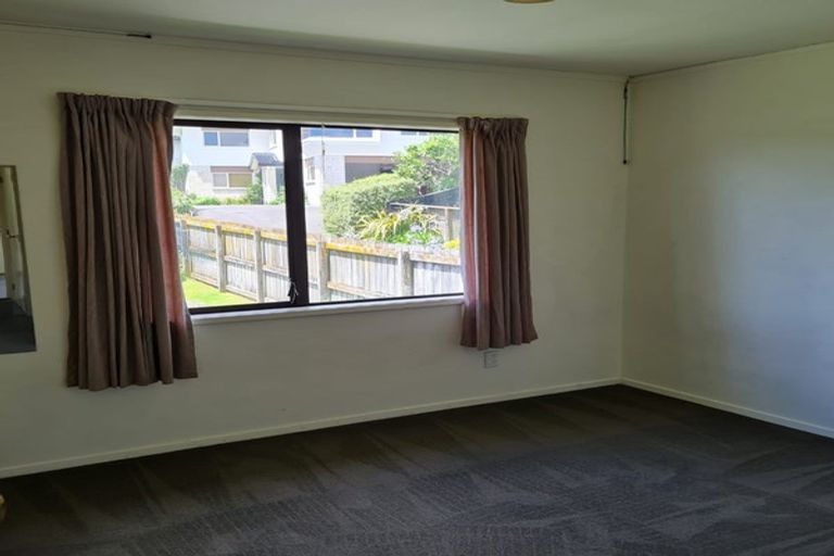 Photo of property in 37 Kestrel Heights, Arkles Bay, Whangaparaoa, 0932