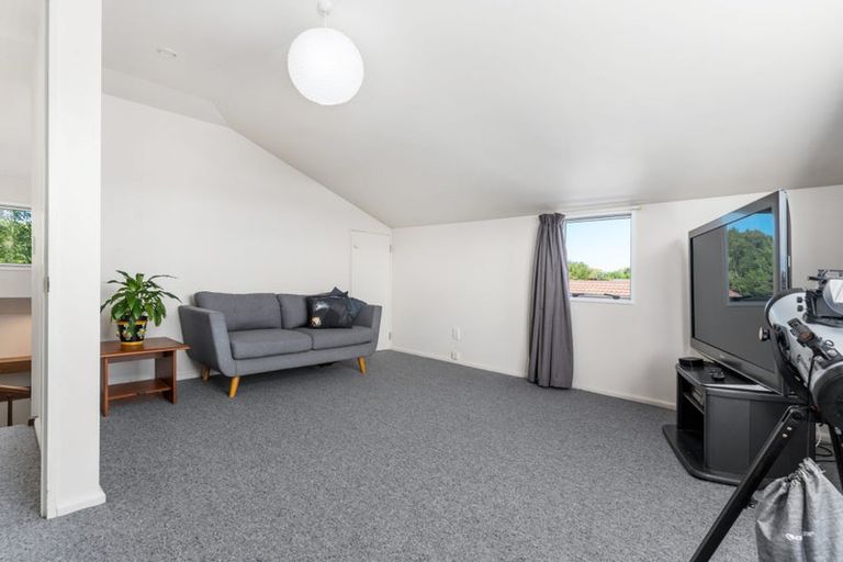 Photo of property in 36 Solway Avenue, Ilam, Christchurch, 8041