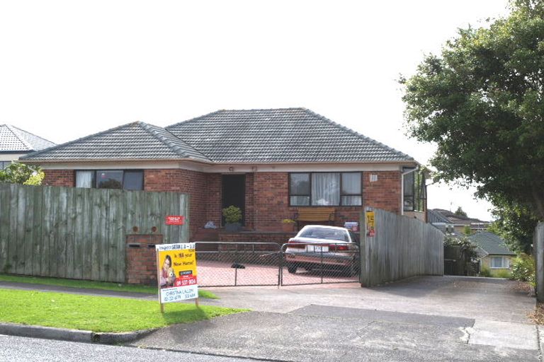 Photo of property in 1/16 Vincent Street, Howick, Auckland, 2014