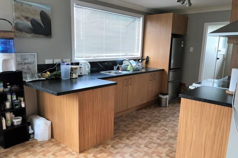 Photo of property in 65 Alfred Street, Fairfield, Hamilton, 3214