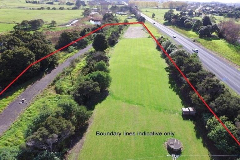 Photo of property in 12 Doctors Hill Road, Ruakaka, 0582