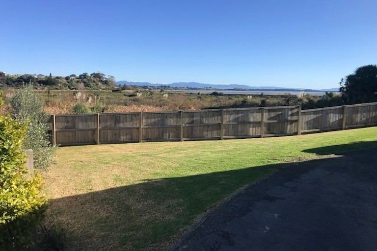 Photo of property in 9 Westwood Street, Bellevue, Tauranga, 3110