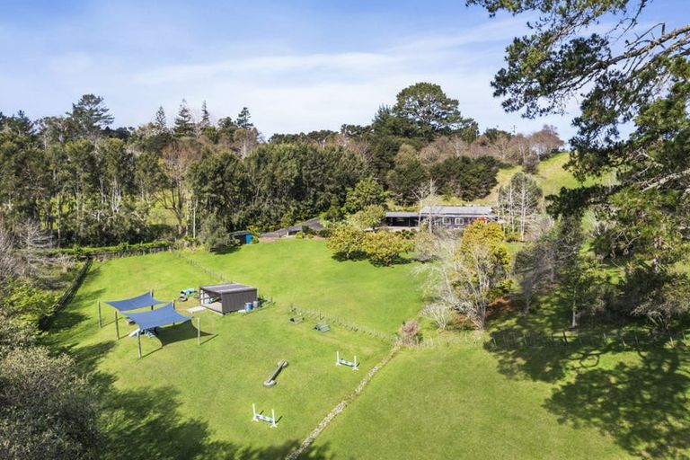 Photo of property in 62 Potter Road, Dairy Flat, Albany, 0792