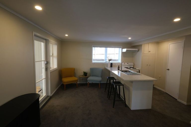 Photo of property in 1/297 Rangatira Road, Beach Haven, Auckland, 0626