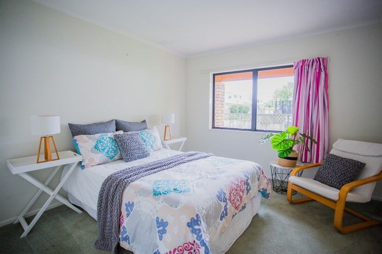 Photo of property in 57b Williams Street, Cambridge, 3434