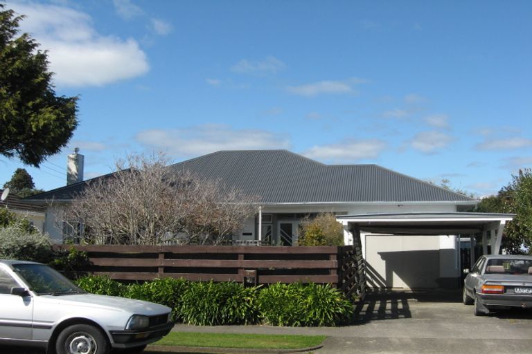 Photo of property in 30 Bowen Street, Levin, 5510