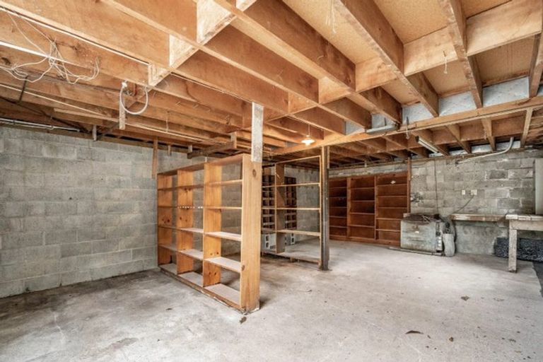 Photo of property in 3 Mcvicar Street, Tuatapere, 9620