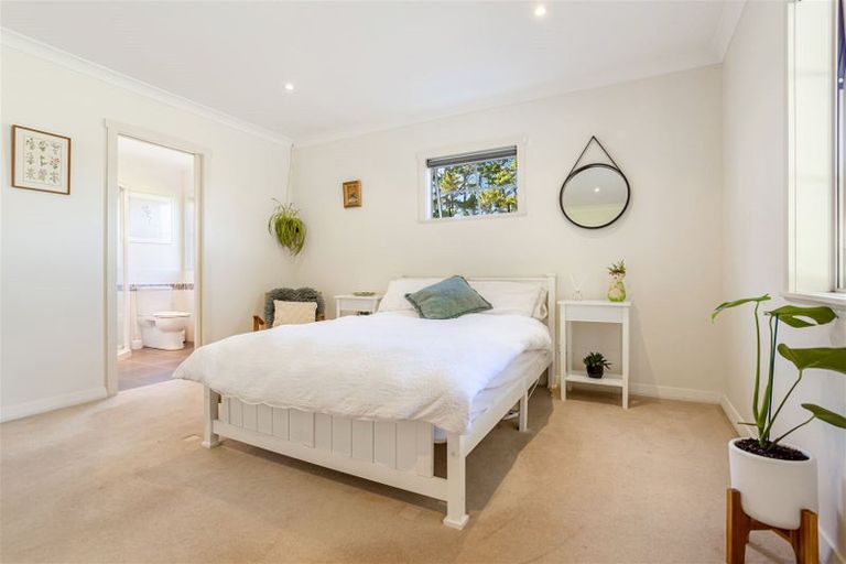 Photo of property in 135c Hutchinson Road, Helensville, 0875