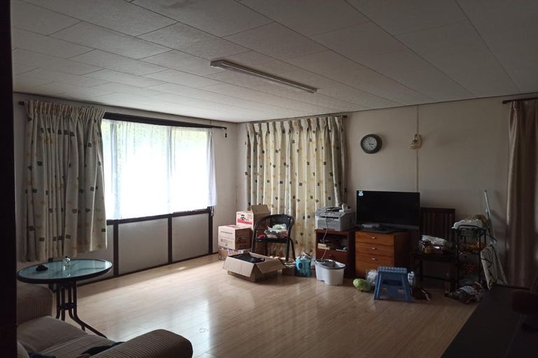 Photo of property in 1/43 Salamanca Road, Sunnynook, Auckland, 0620