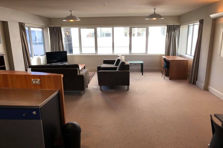 Photo of property in St Pauls Apartments, 100/43 Mulgrave Street, Thorndon, Wellington, 6011
