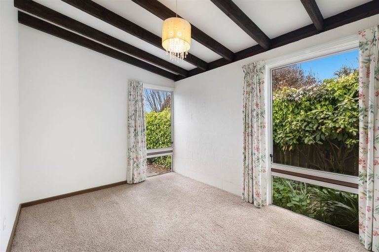 Photo of property in 19 Santa Maria Avenue, Mount Pleasant, Christchurch, 8081