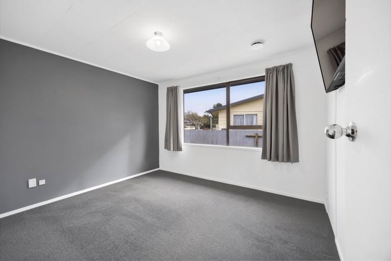 Photo of property in 34 Kowhai Street, Inglewood, 4330