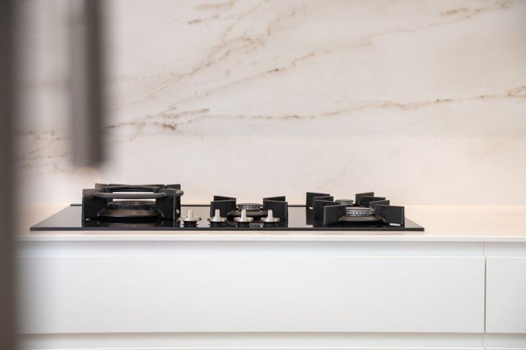 Photo of property in 23 Ferry Street, Seatoun, Wellington, 6022