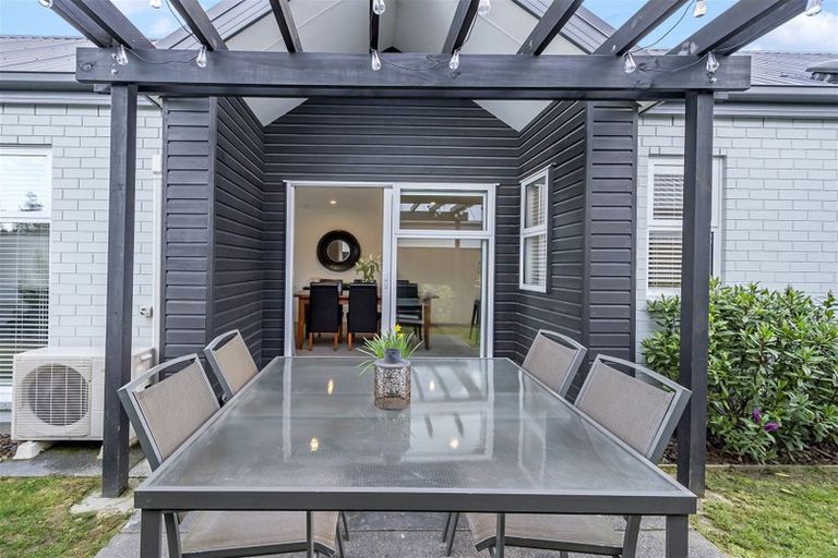 Photo of property in 10 Faversham Lane, Casebrook, Christchurch, 8051