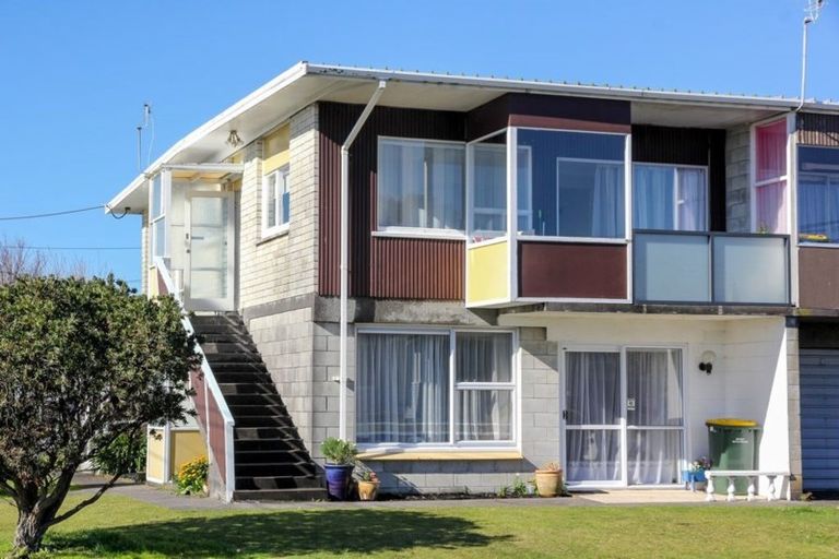 Photo of property in 21a Dorset Avenue, Westown, New Plymouth, 4310