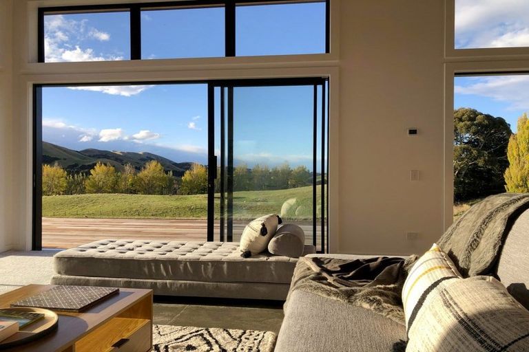 Photo of property in 360a Longbush Road, Hinakura, Masterton, 5884