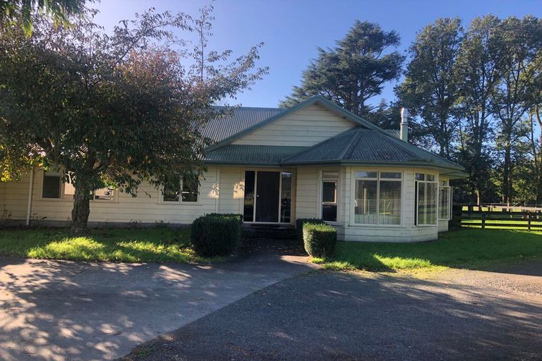 Photo of property in 3791 Cambridge Road, Leamington, Cambridge, 3495