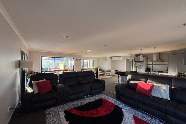 Photo of property in 112 Solway Crescent, Solway, Masterton, 5810