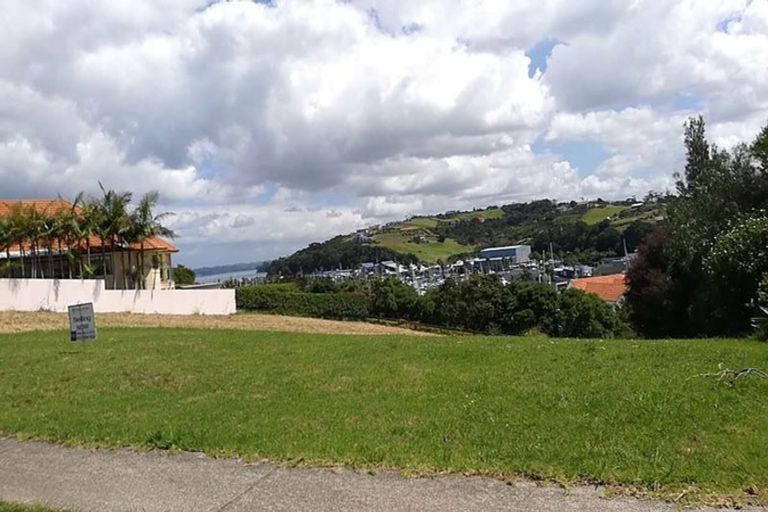 Photo of property in 52 Voyager Drive, Gulf Harbour, Whangaparaoa, 0930
