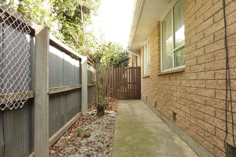 Photo of property in 1/35 Torrens Road, Hillmorton, Christchurch, 8024