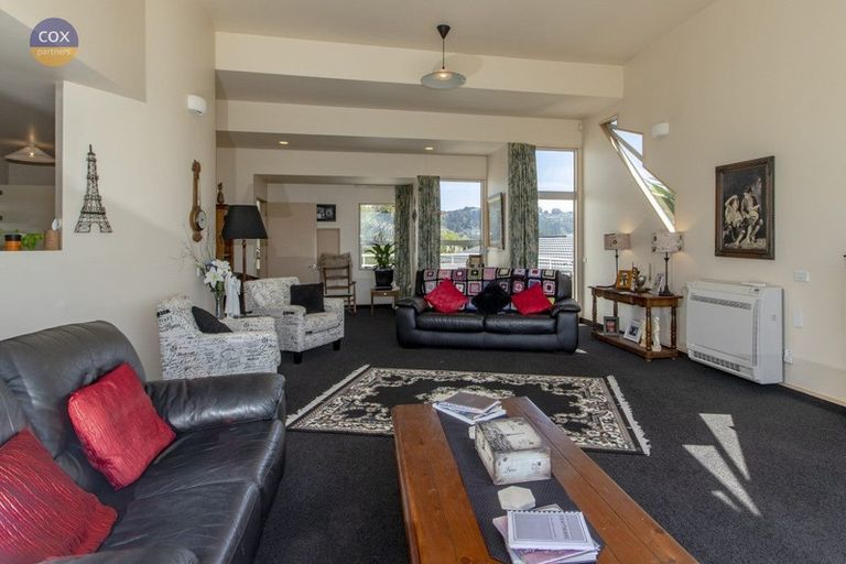 Photo of property in 28 Le Quesne Road, Bay View, Napier, 4104