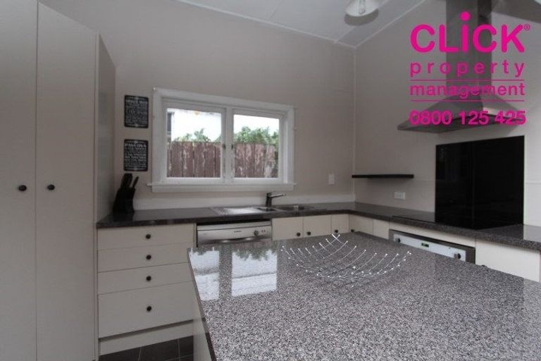 Photo of property in 31 Islington Street, North East Valley, Dunedin, 9010