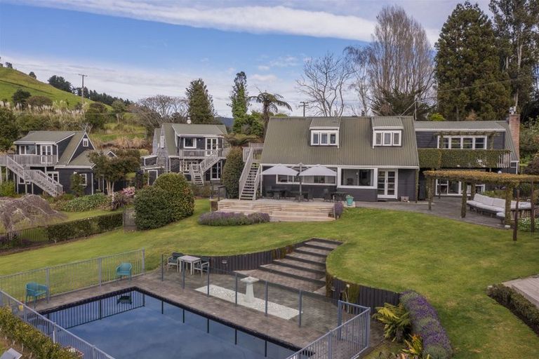 Photo of property in 2 Brenton Place, Whangamata, 3691