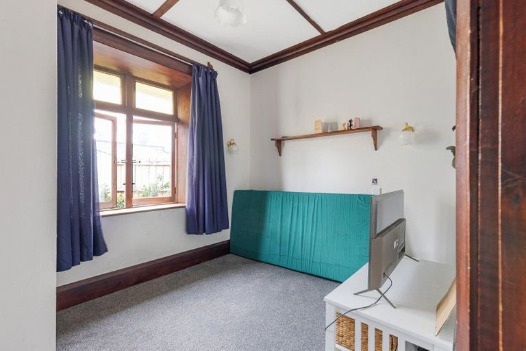 Photo of property in 21a Shamrock Street, Takaro, Palmerston North, 4412