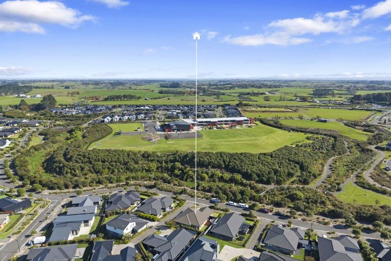 Photo of property in 19 Te Paea Avenue, Karaka, 2124