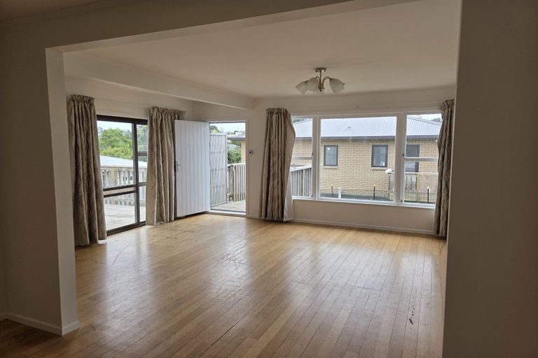 Photo of property in 21 Linwood Avenue, Forrest Hill, Auckland, 0620