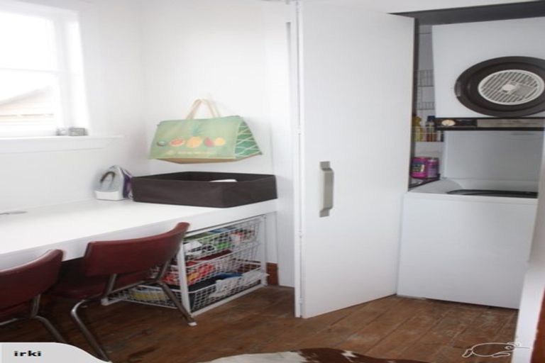 Photo of property in 48 Cutfield Road, New Plymouth, 4310