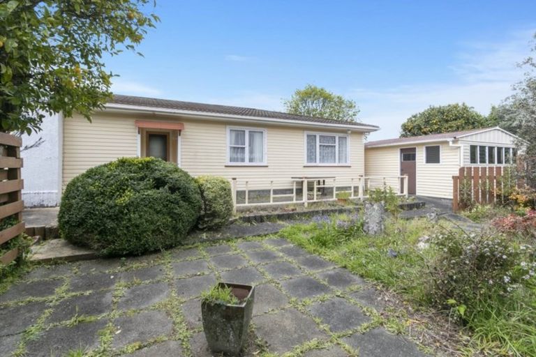 Photo of property in 48 Wood Street, Wainuiomata, Lower Hutt, 5014