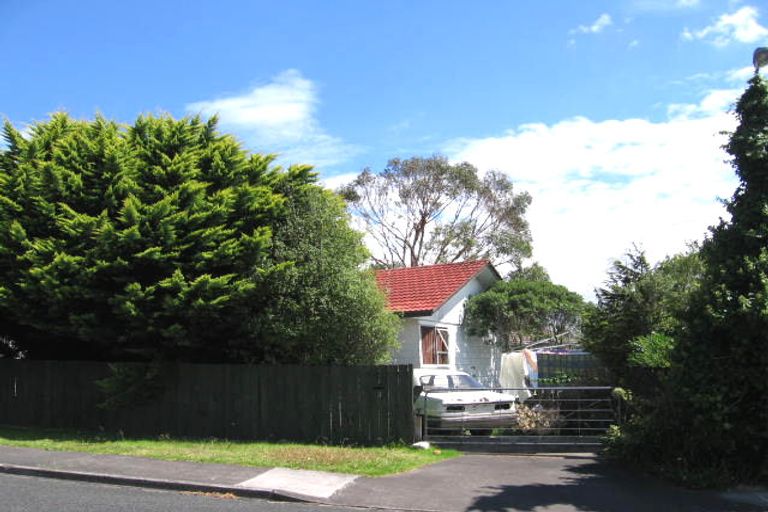 Photo of property in 3 Sabana Place, Unsworth Heights, Auckland, 0632