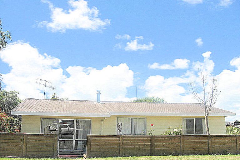 Photo of property in 15 George Street, Te Puke, 3119