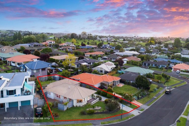Photo of property in 20 Meadowviews Drive, Welcome Bay, Tauranga, 3112